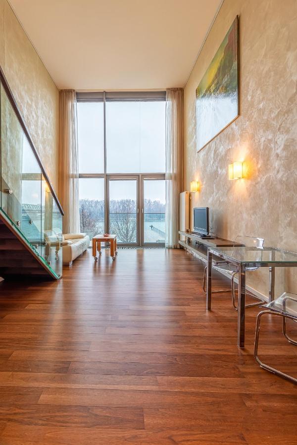 Luxury With Danube River View Bratislava Extérieur photo